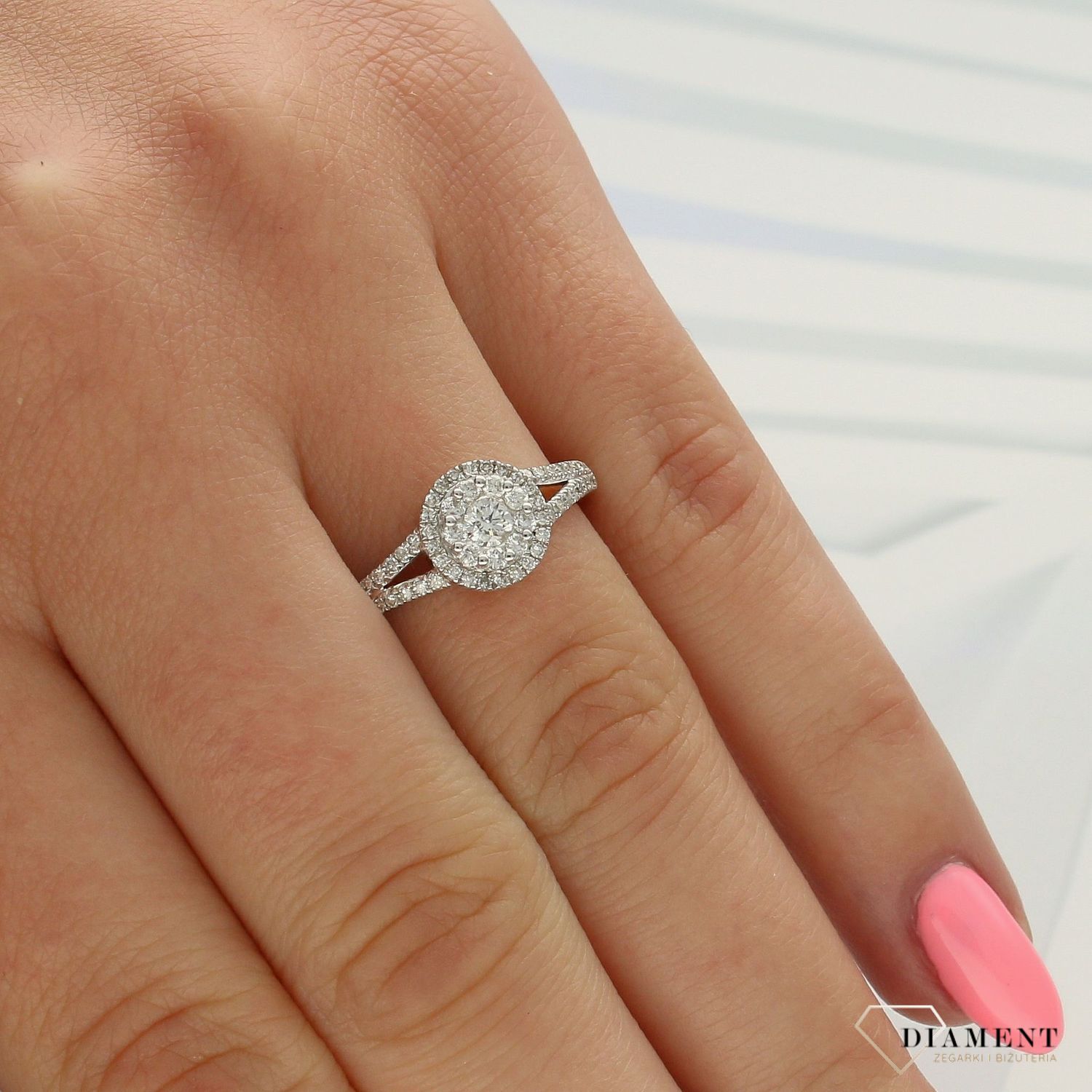 Pierścionek złoty DIAMENT 'Królewskie zaręczyny' 0660027143 HSI.jpg